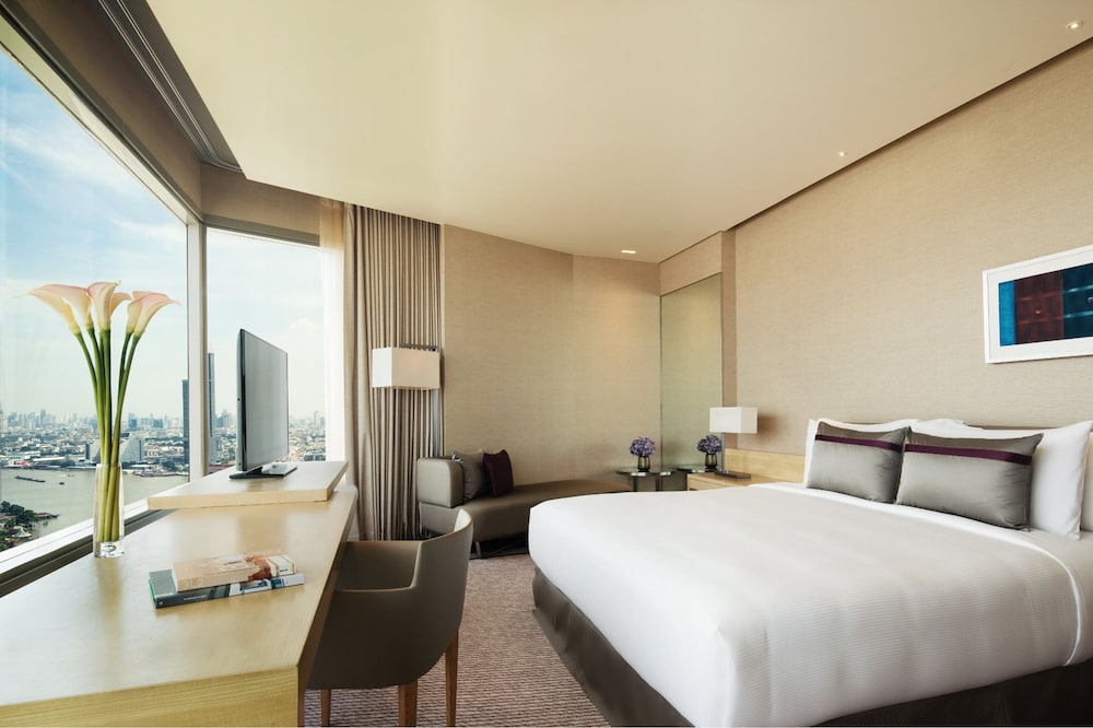 avani riverside bangkok hotel