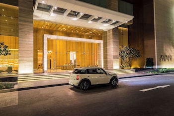 avani riverside bangkok hotel