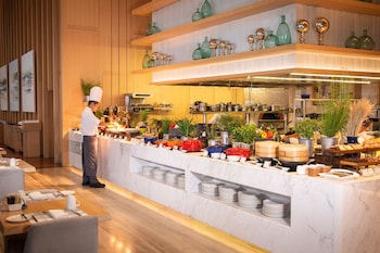 avani riverside bangkok hotel