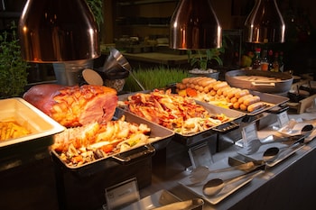 avani riverside bangkok hotel