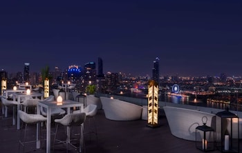 avani riverside bangkok hotel