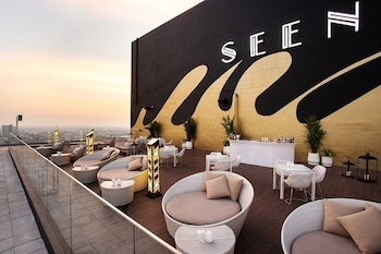 avani riverside bangkok hotel