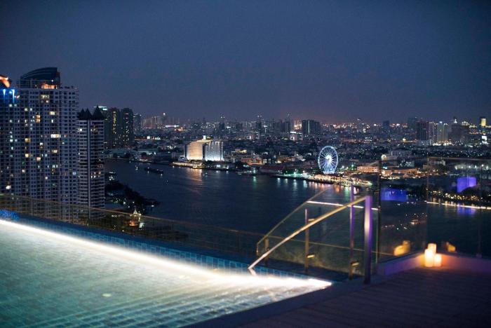 avani riverside bangkok hotel