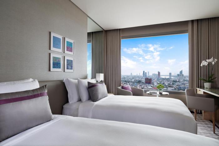 avani riverside bangkok hotel