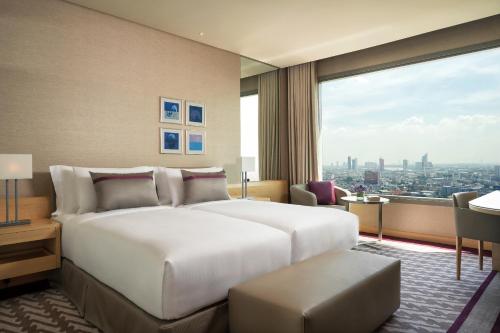 avani riverside bangkok hotel
