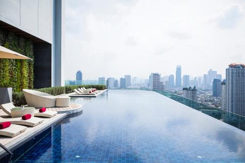 avani riverside bangkok hotel