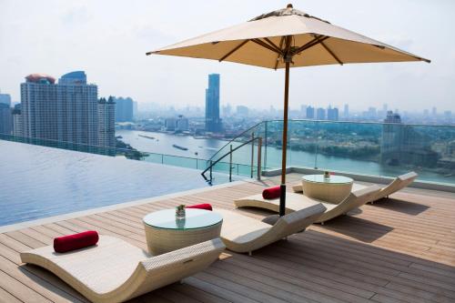 avani riverside bangkok hotel