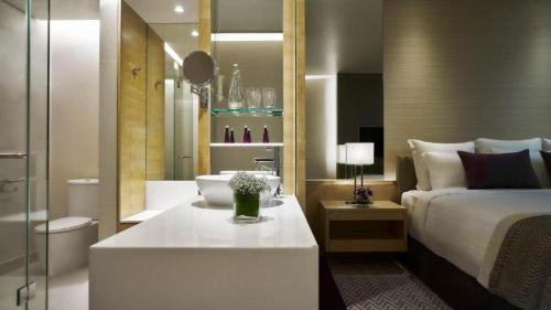 avani riverside bangkok hotel