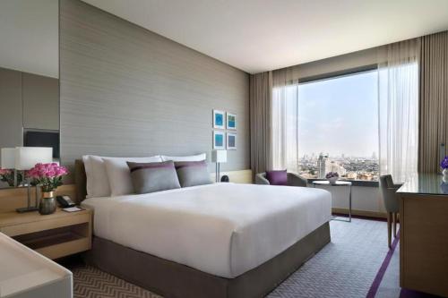 avani riverside bangkok hotel