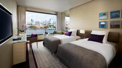 avani riverside bangkok hotel