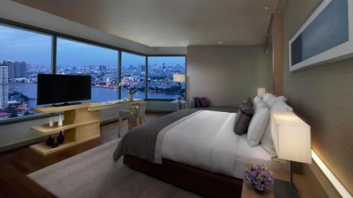 avani riverside bangkok hotel