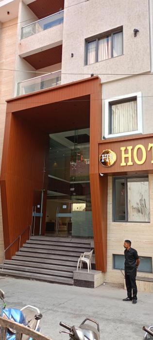 hotel taviral regency