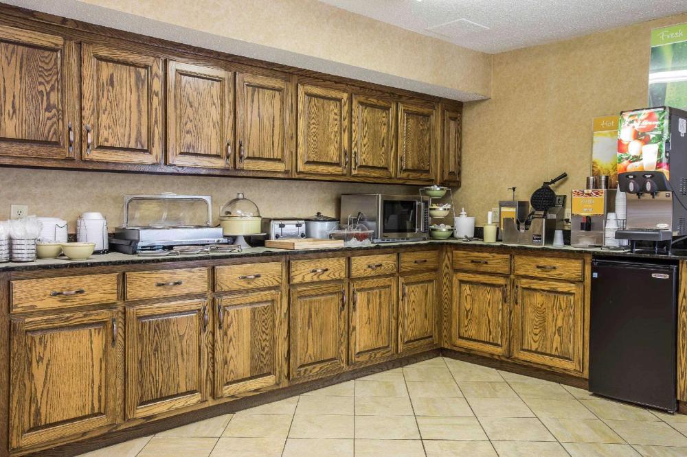 quality inn johnson city i 26 exit 17