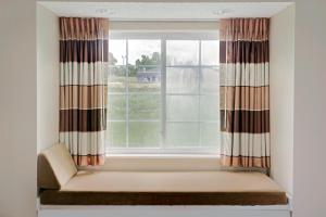 microtel inn and suites by wyndham joplin