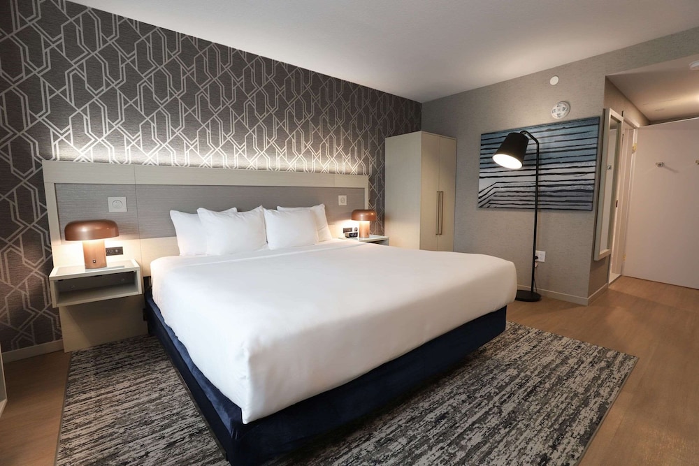 radisson plaza hotel and suites kalamazoo