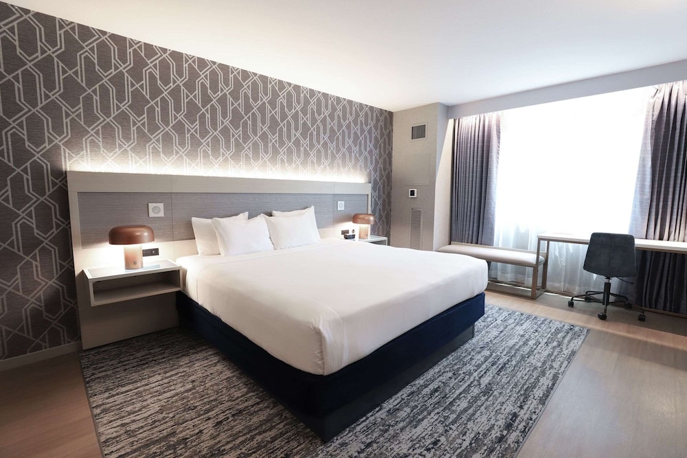 radisson plaza hotel and suites kalamazoo