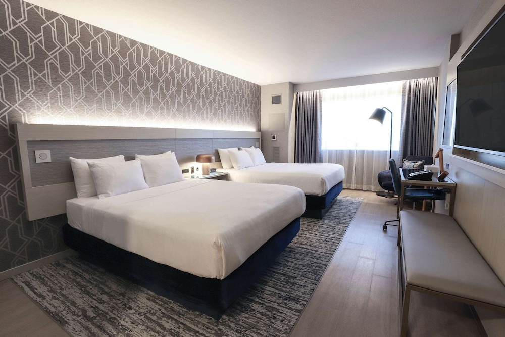 radisson plaza hotel and suites kalamazoo
