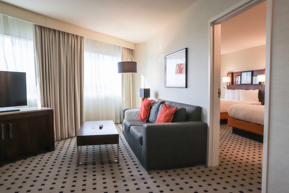 radisson plaza hotel and suites kalamazoo