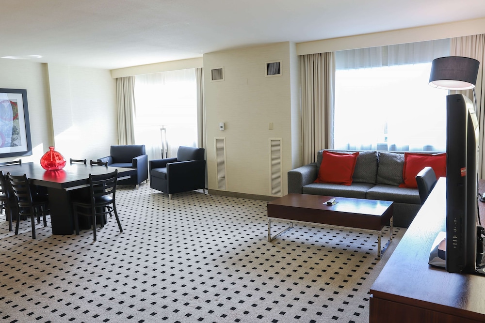 radisson plaza hotel and suites kalamazoo