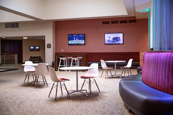 radisson plaza hotel and suites kalamazoo