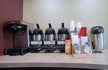 Red Roof Inn Kalamazoo West - Western Michigan U,Kalamazoo County>>Kalamazoo,2 star