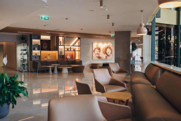 holiday inn lisbon by ihg