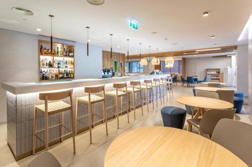 holiday inn lisbon by ihg
