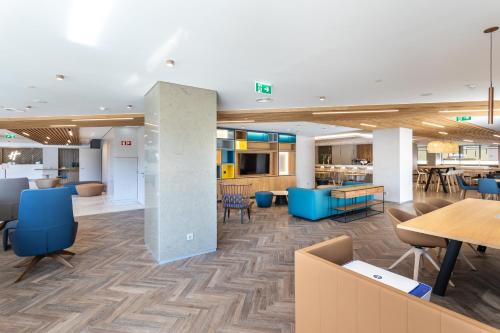 holiday inn lisbon by ihg