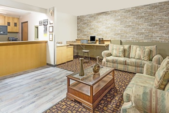 Super 8 By Wyndham Logan,Hyrum>>Cache,2 star