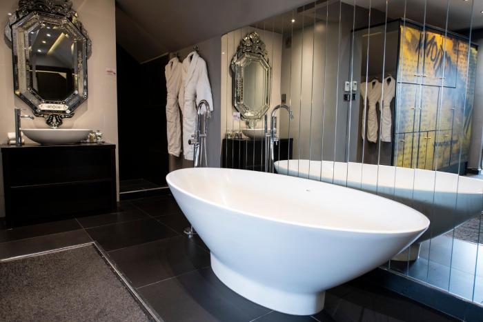 the exhibitionist hotel