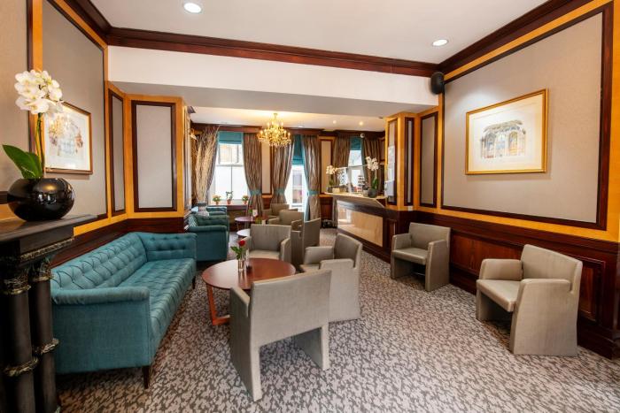 gem langham court hotel