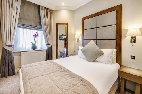 gem langham court hotel