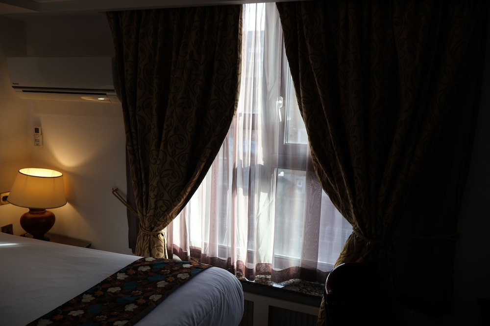 dreamtel london kensington
