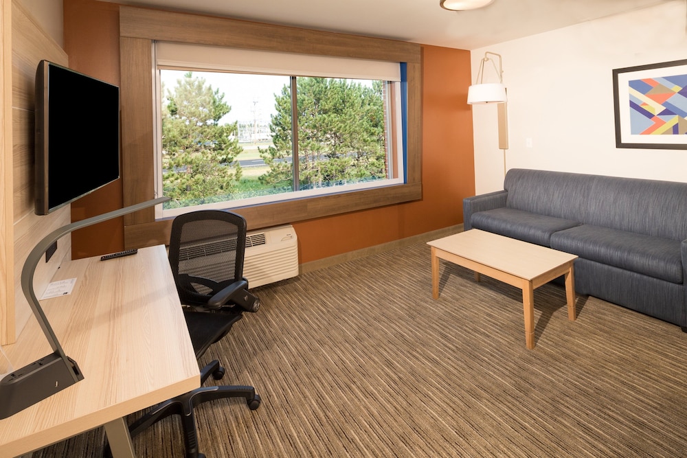 holiday inn express hotel and suites bay city by ihg