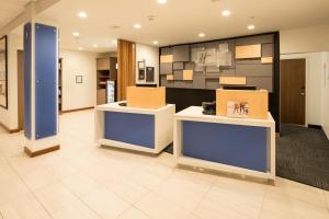 holiday inn express hotel and suites bay city by ihg
