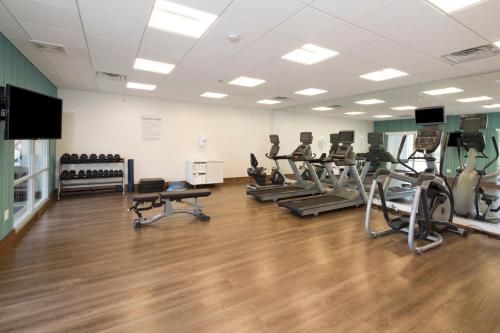 holiday inn express hotel and suites bay city by ihg
