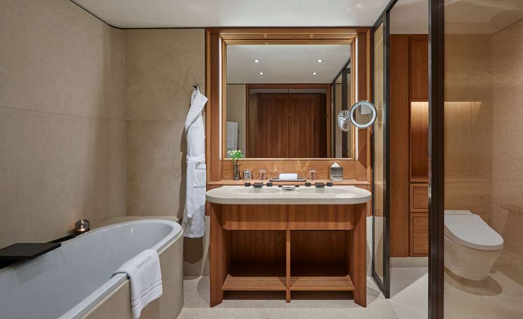 the berkeley maybourne