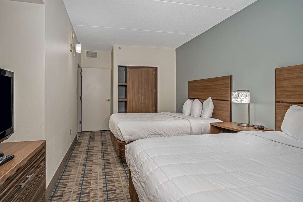 mainstay suites wilmington university area