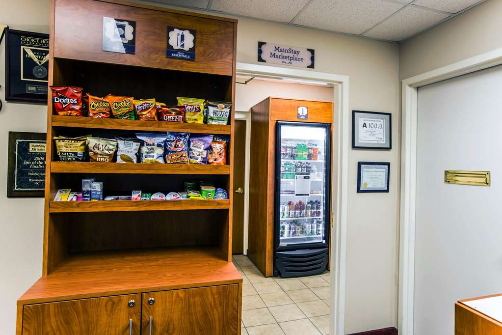 mainstay suites wilmington university area