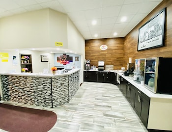Super 8 By Wyndham Winona Mn,Rushford>>Minnesota,2 star