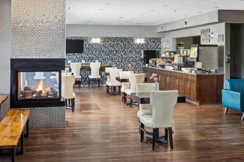 Home Inn & Suites Yorkton,Yorkton>>Regina,3 star