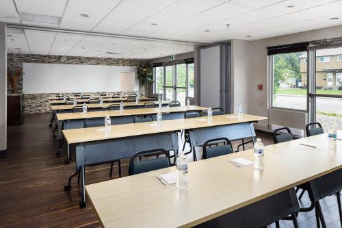 home inn and suites yorkton