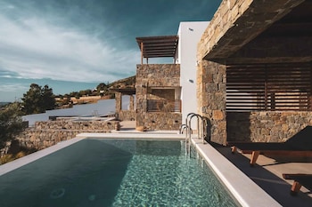 paros