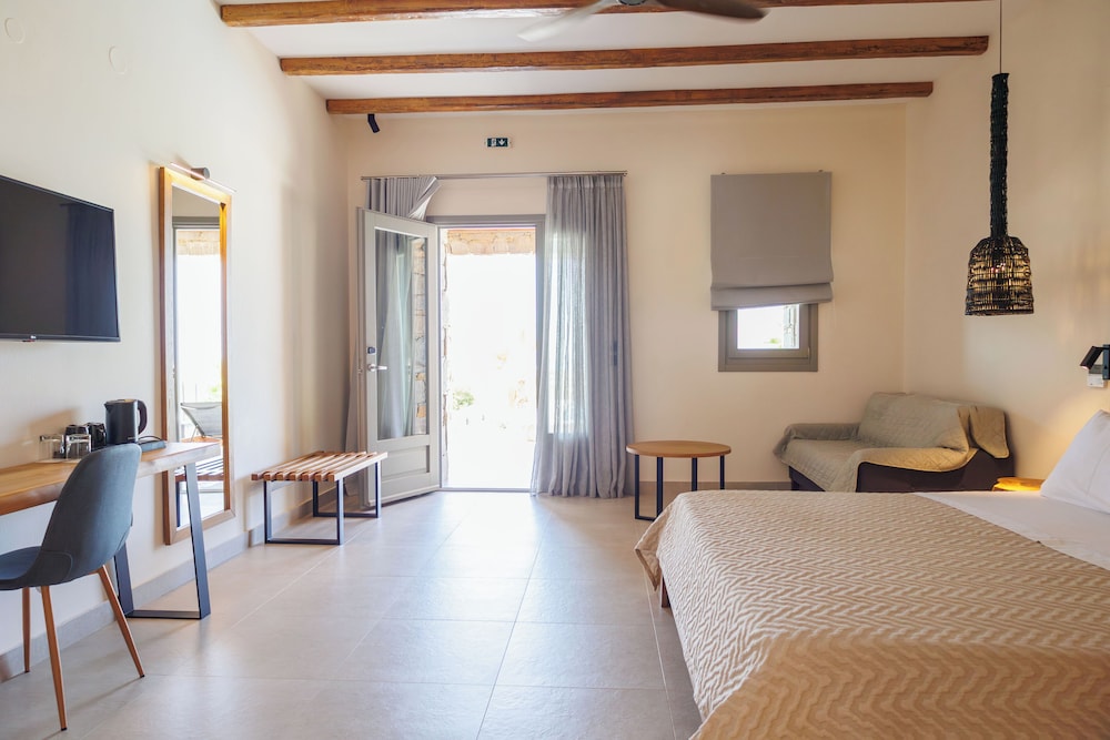 paros