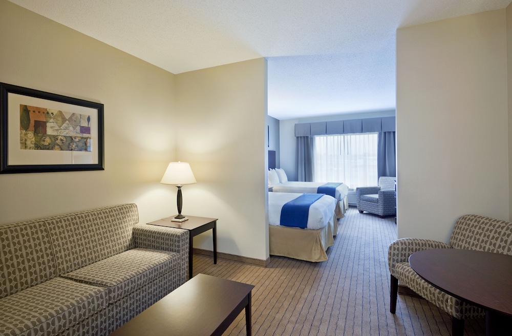 holiday inn express hotel and suites malone by ihg