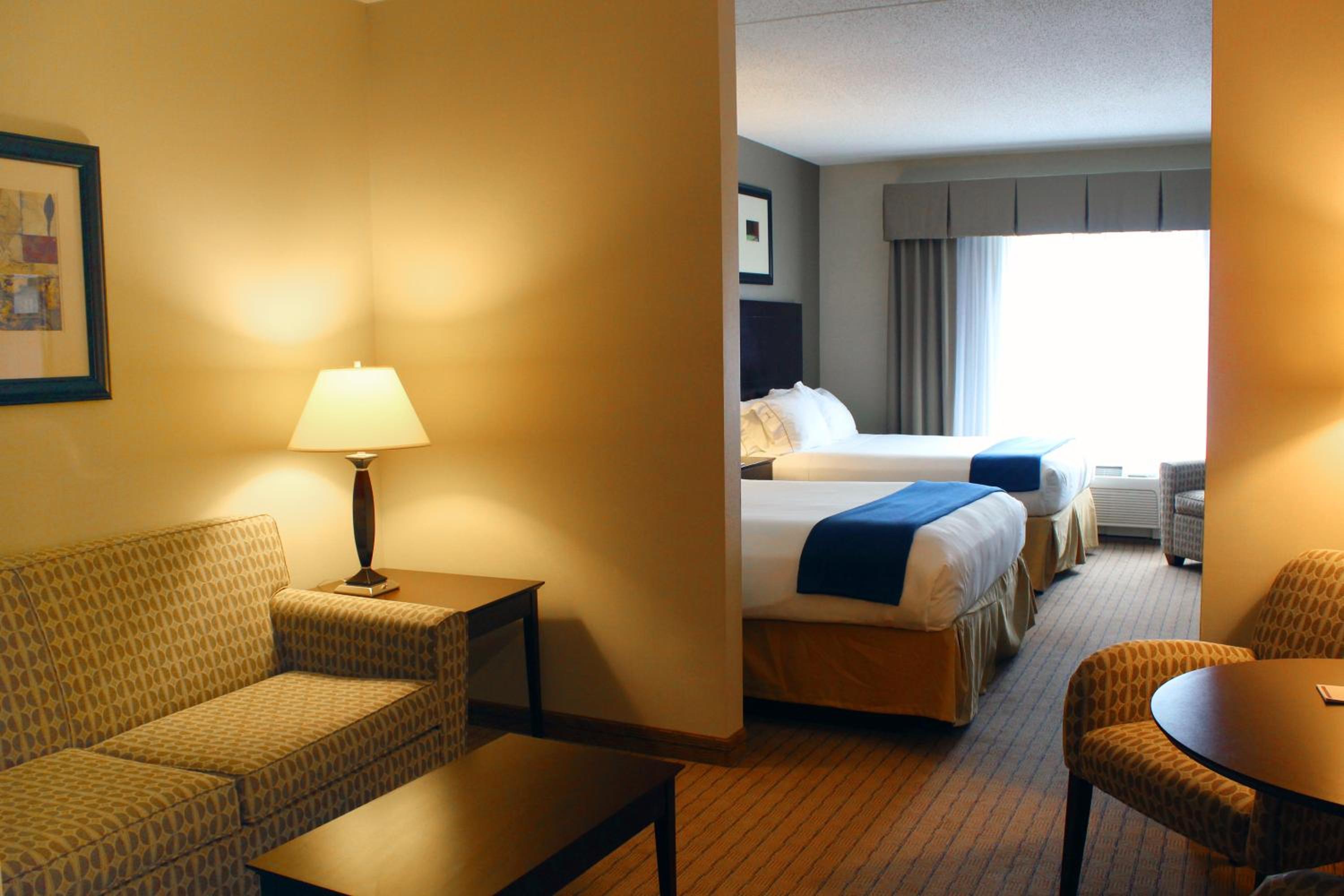 holiday inn express hotel and suites malone by ihg