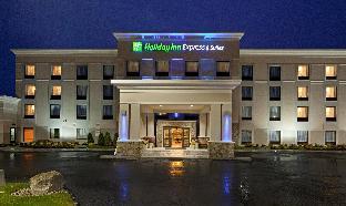 holiday inn express hotel and suites malone by ihg
