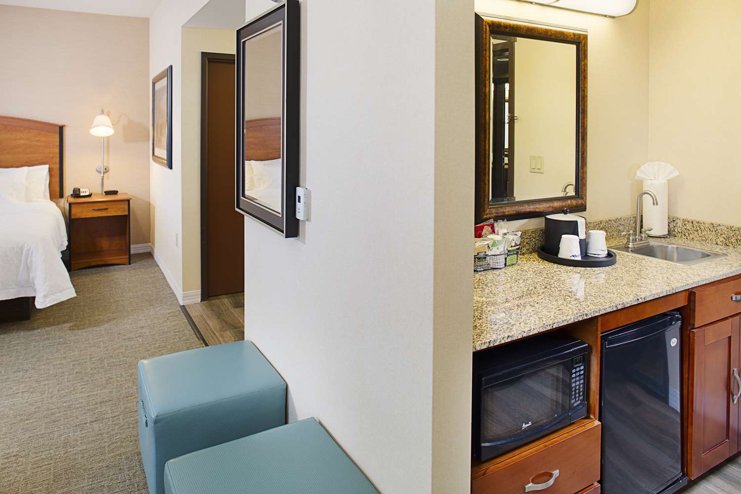 hampton inn and suites mansfield