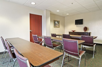 microtel inn and suites by wyndham marianna