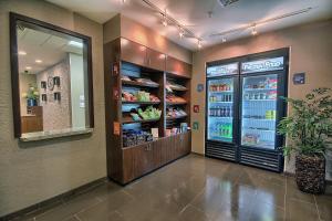 comfort suites marietta parkersburg